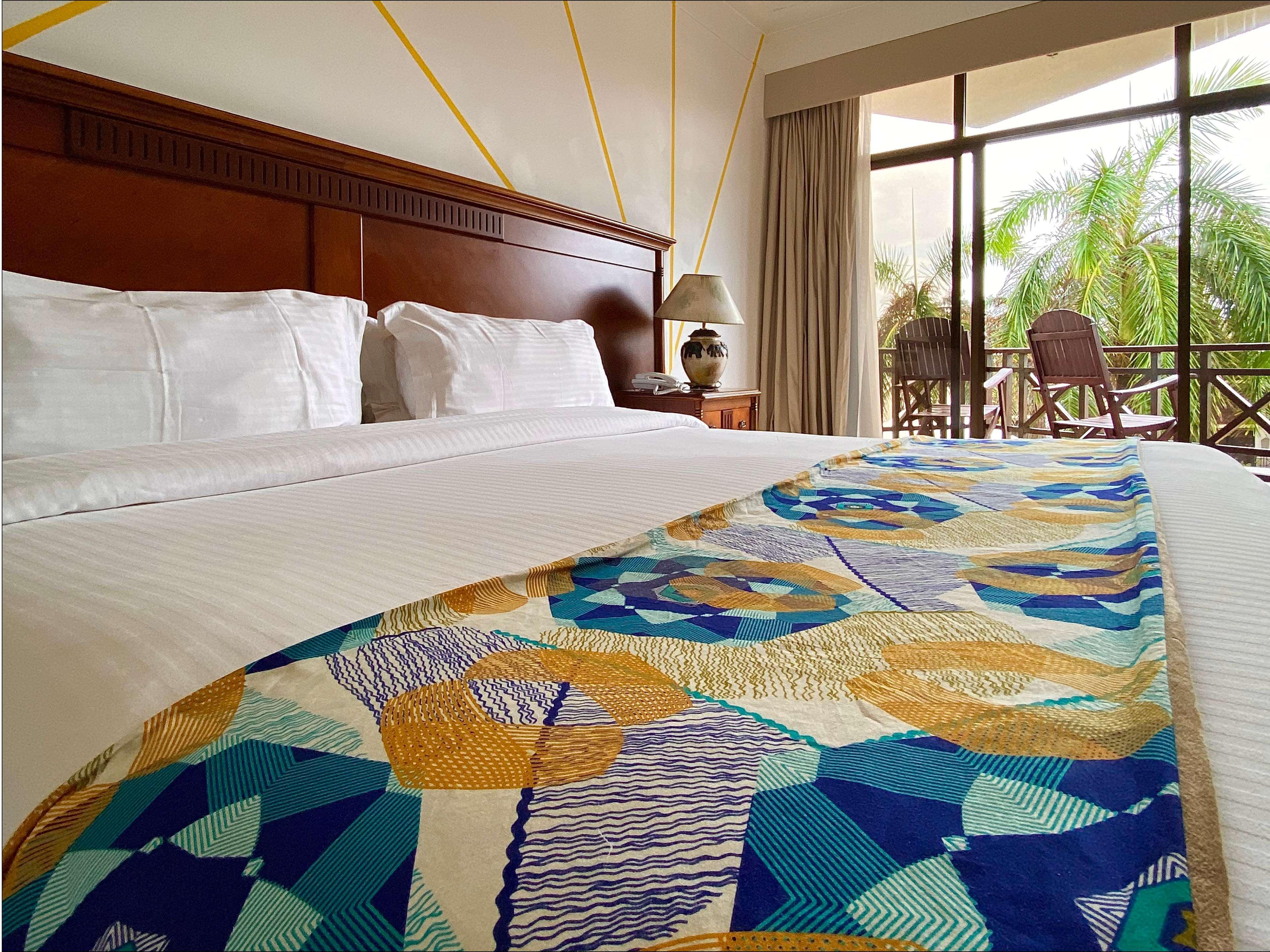 Golden Tulip Dar Es Salaam Hotel Exterior foto