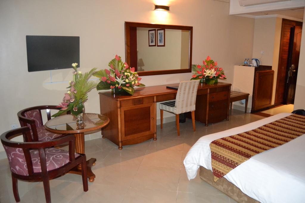 Golden Tulip Dar Es Salaam Hotel Cameră foto